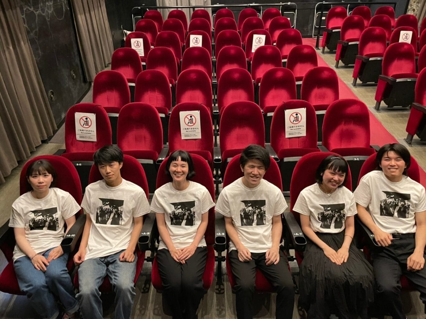 関西のミニシアターの魅力を発信する学生団体「映画チア部」が、シネ・ヌーヴォ支援Tシャツの販売を開始。