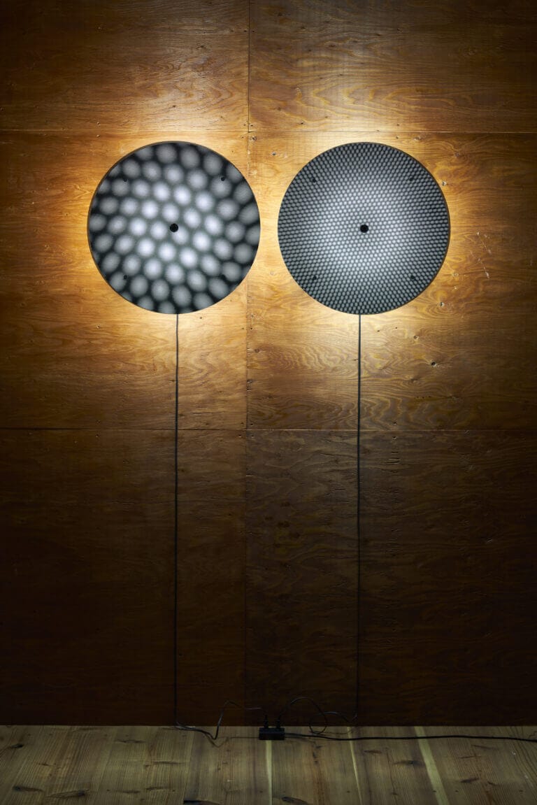 CLUB METROにて、美術家、⾳楽家、メディアアーティストなどが参加する初の企画展「SPECTER」開催。YPY+鼓童+石原只寛などが出演するライブも。